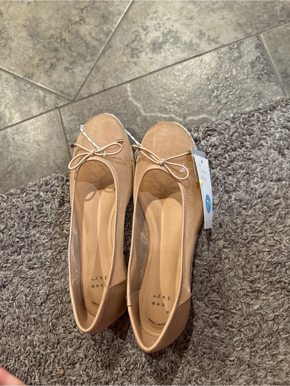 🐒Women's Amara Flats with Memory Foam Insole - A New Day in beige